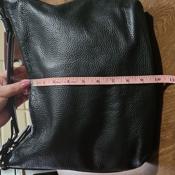 Emporio Armani black hobo purse - Picture 9 of 11